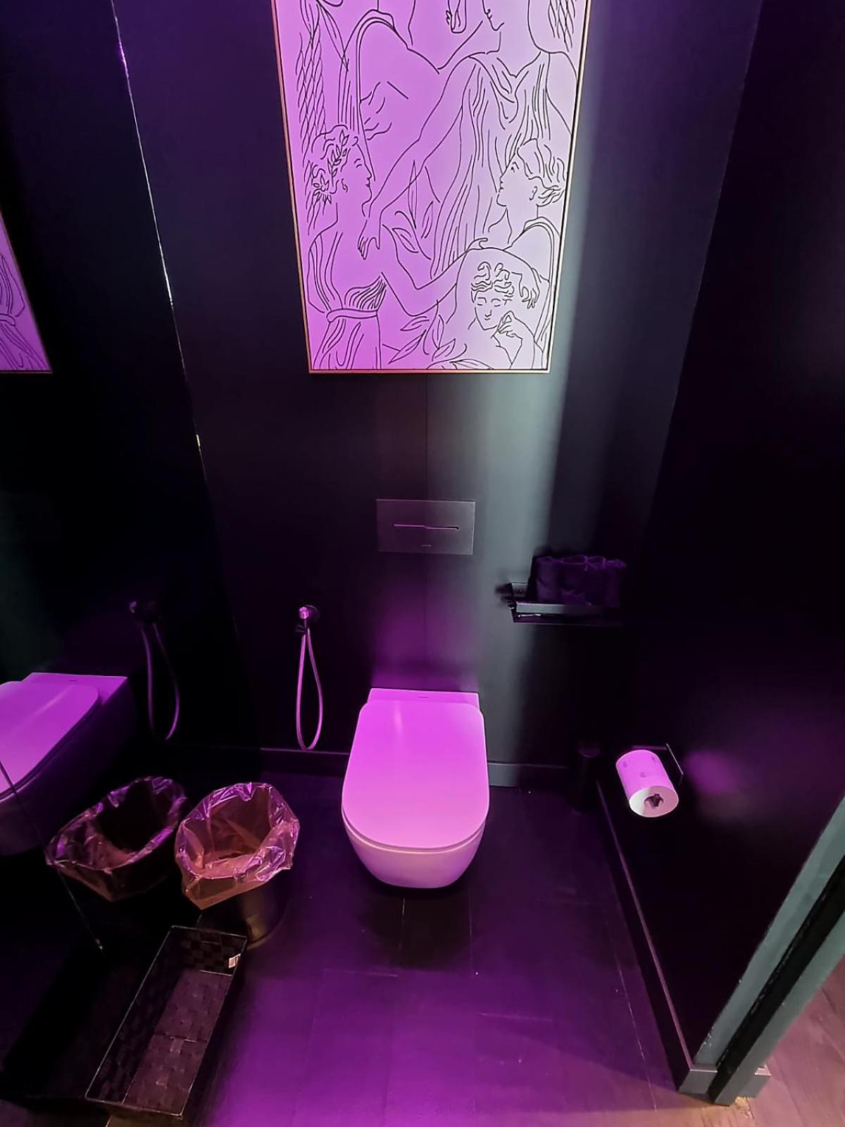 Готель Skyline Solaria Milano Екстер'єр фото